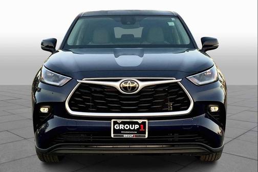 2021 Toyota Highlander LE