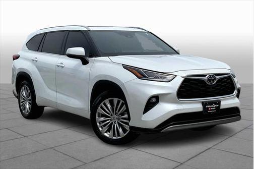 2022 Toyota Highlander Platinum