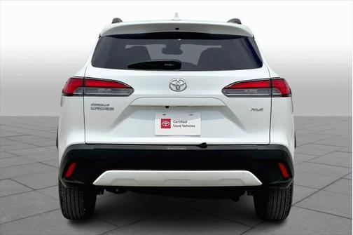 2022 Toyota Corolla Cross XLE