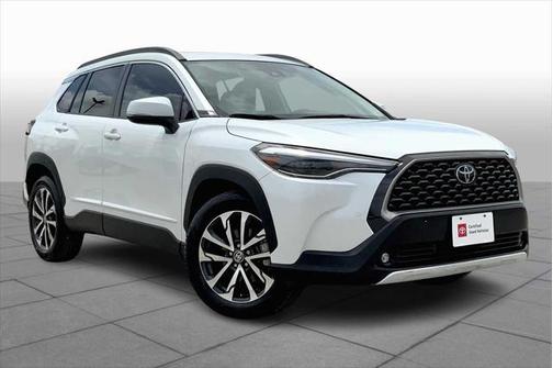 2022 Toyota Corolla Cross XLE
