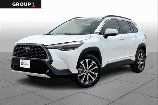 2022 Toyota Corolla Cross XLE