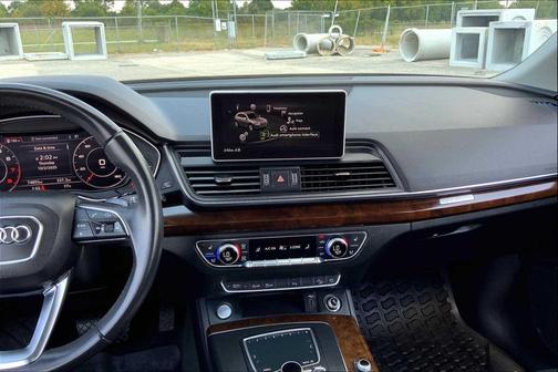 2019 Audi Q5 2.0T Premium Plus