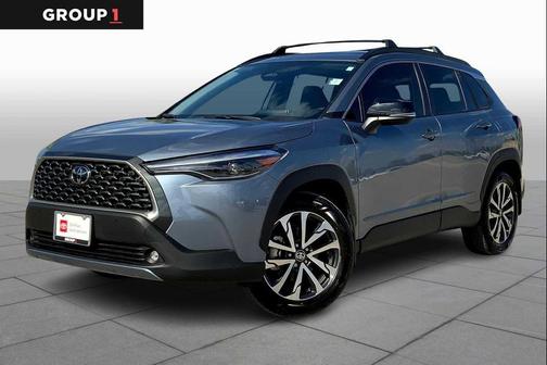 2025 Toyota Corolla Cross XLE