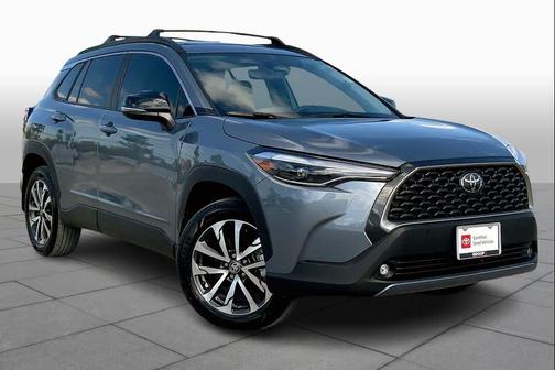 2025 Toyota Corolla Cross XLE