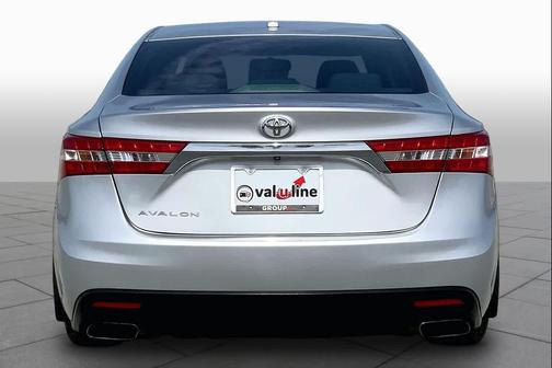 Classic Silver Metallic 2013 Toyota Avalon XLE Touring