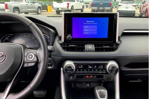 2024 Toyota RAV4 Hybrid SE