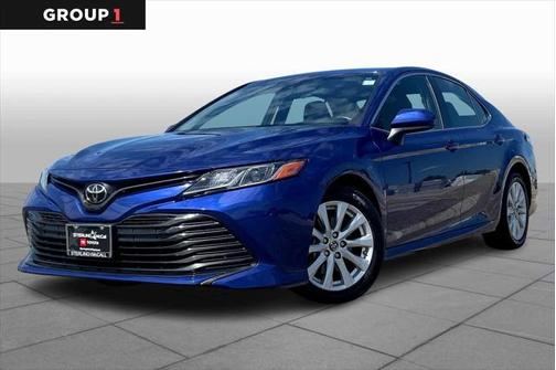 2018 Toyota Camry LE