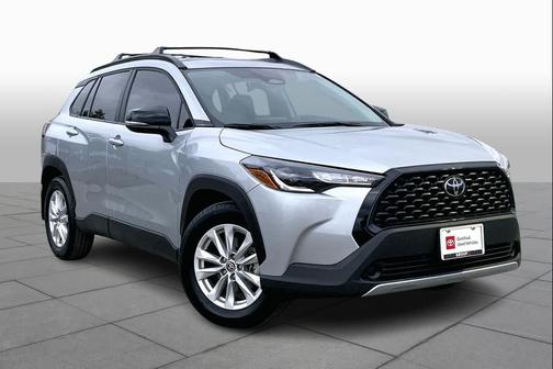 2025 Toyota Corolla Cross LE