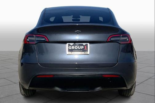 2023 Tesla Model Y RWD