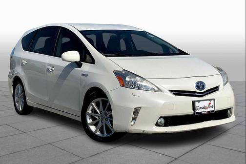 2012 Toyota Prius v Five
