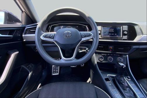 Pure White 2023 Volkswagen Jetta 1.5T Sport