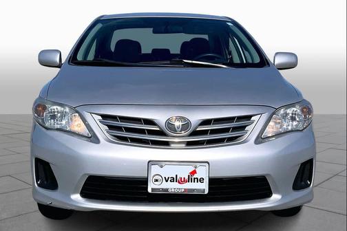 Classic Silver Metallic 2013 Toyota Corolla LE