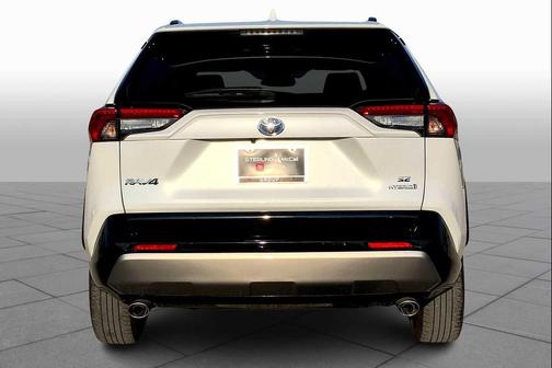 2024 Toyota RAV4 Hybrid SE
