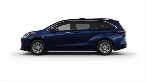 2025 Toyota Sienna XLE 8 Passenger