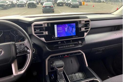 2022 Toyota Tundra SR5