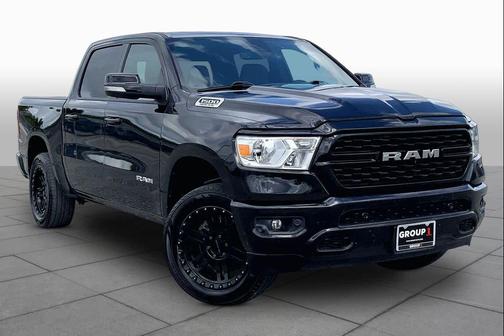 Diamond Black Crystal Pearlcoat 2022 RAM 1500 Lone Star
