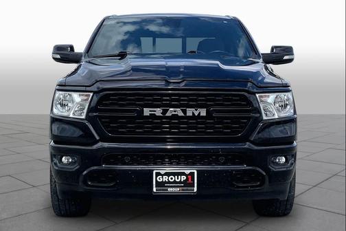 Diamond Black Crystal Pearlcoat 2022 RAM 1500 Lone Star