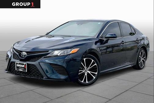 2019 Toyota Camry SE