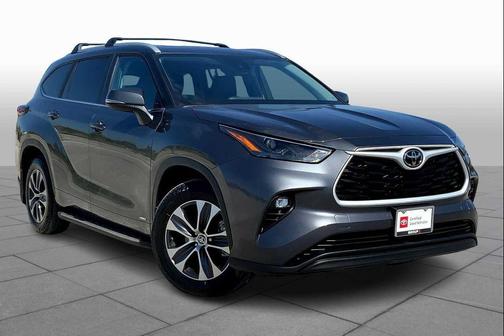 2025 Toyota Highlander Hybrid XLE
