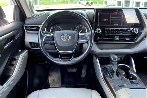 2020 Toyota Highlander Limited
