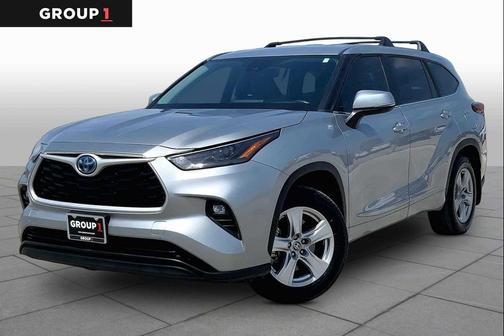 Celestial Silver Metallic 2023 Toyota Highlander Hybrid LE