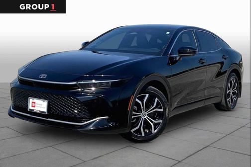Black 2024 Toyota Crown Limited