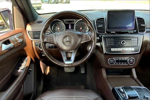 2017 Mercedes-Benz GLS 450 4MATIC
