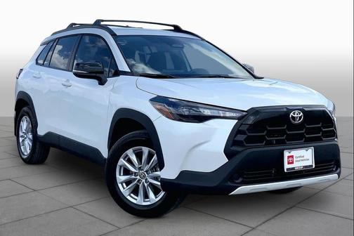 Wind Chill Pearl 2026 Toyota Corolla Cross LE