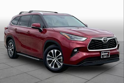 Ruby Flare Pearl 2021 Toyota Highlander XLE