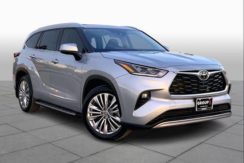 2023 Toyota Highlander Platinum
