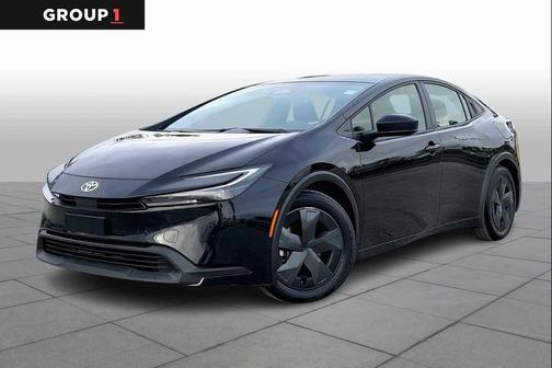 2025 Toyota Prius LE