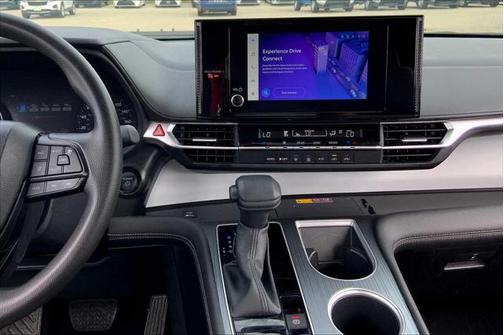 2025 Toyota Sienna LE