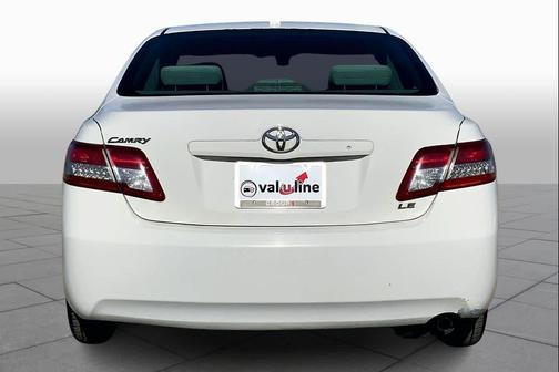 2011 Toyota Camry LE