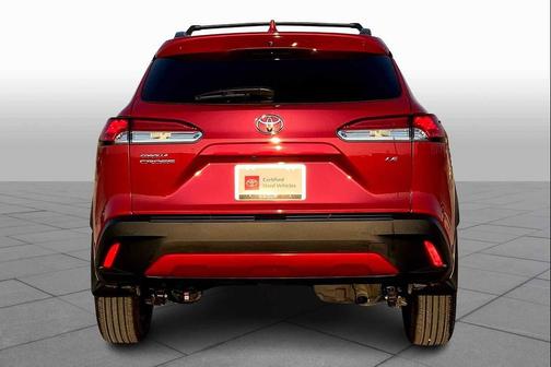 2024 Toyota Corolla Cross LE