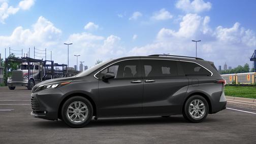 2025 Toyota Sienna XLE