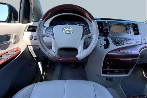 Predawn Gray Mica 2011 Toyota Sienna XLE Limited