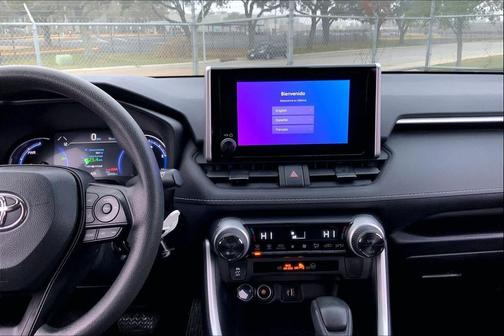 2025 Toyota RAV4 Hybrid LE