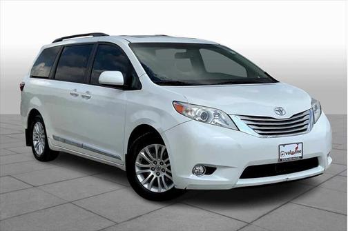 2015 Toyota Sienna XLE