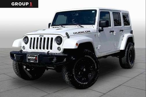 Bright White Clearcoat 2014 Jeep Wrangler Unlimited Rubicon