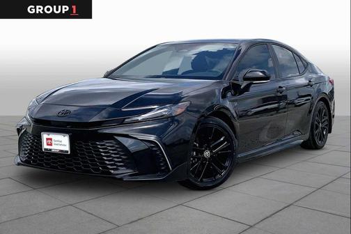 Midnight Black Metallic 2025 Toyota Camry SE