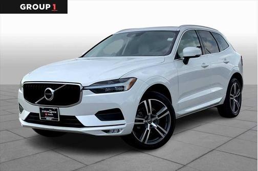 2021 Volvo XC60 T5 Momentum