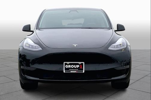 2025 Tesla Model Y Long Range Dual Motor Rear-Wheel Drive