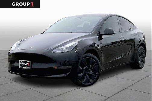 2025 Tesla Model Y Long Range Dual Motor Rear-Wheel Drive