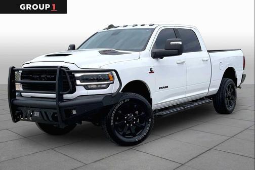 Bright White Clearcoat 2024 RAM 2500 Laramie Crew Cab 4x4 6'4' Box