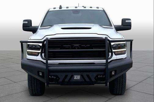 Bright White Clearcoat 2024 RAM 2500 Laramie Crew Cab 4x4 6'4' Box