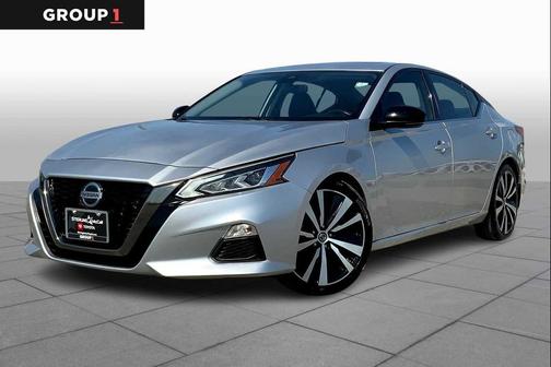 2020 Nissan Altima SR FWD