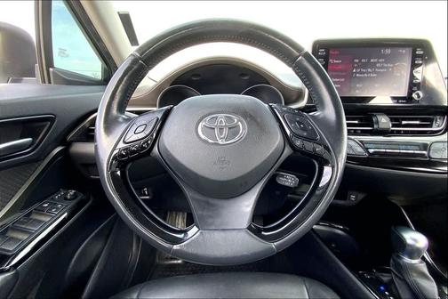 2022 Toyota C-HR Limited