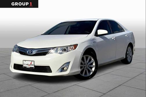 2014 Toyota Camry Hybrid XLE