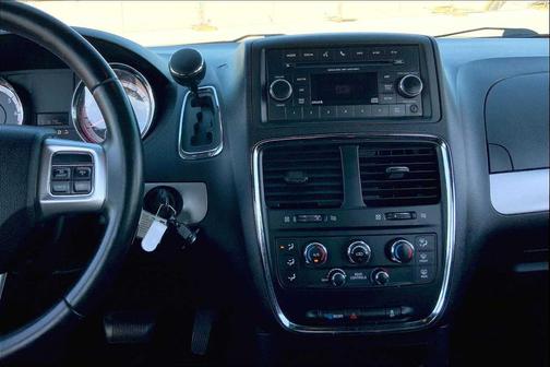 2015 Dodge Grand Caravan AVP/SE