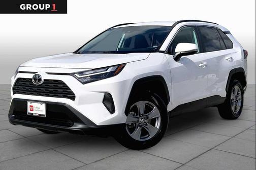 Ice Cap 2025 Toyota RAV4 XLE